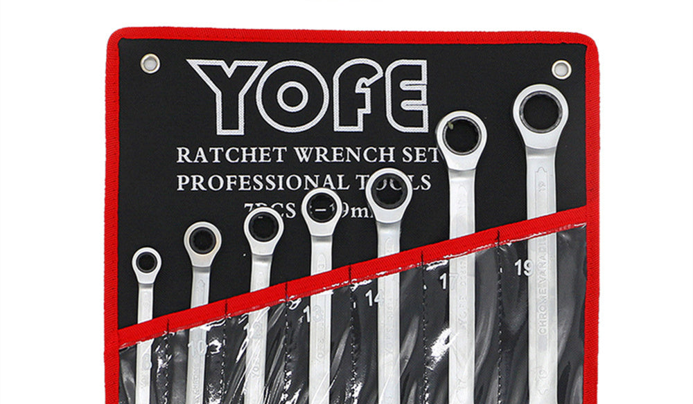 12 7-piece Adjustable Head Ratchet Wrench Set