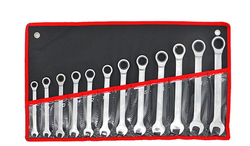 12 7-piece Adjustable Head Ratchet Wrench Set